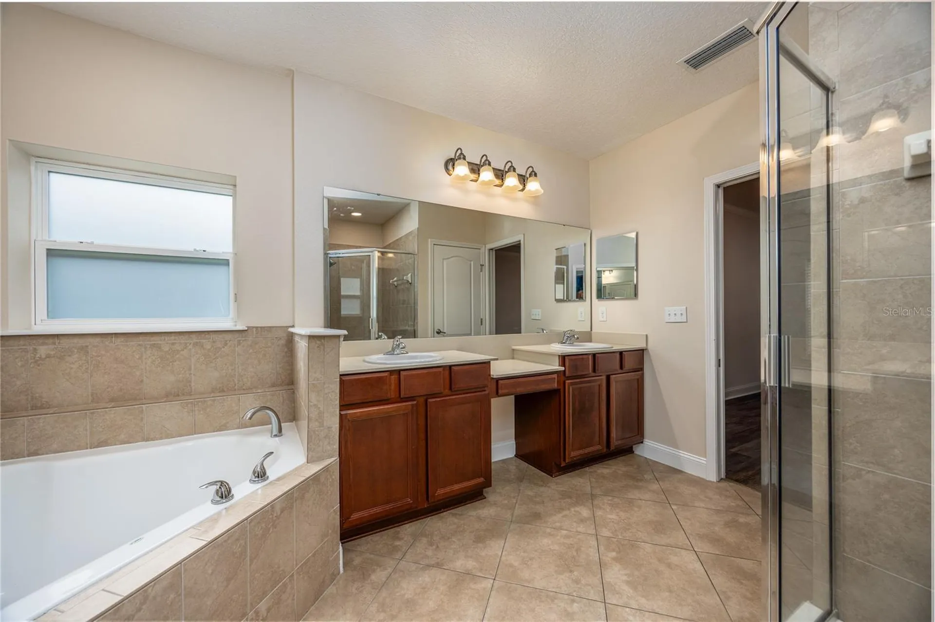 8216 NW 54th Street Gainesville FL 32653