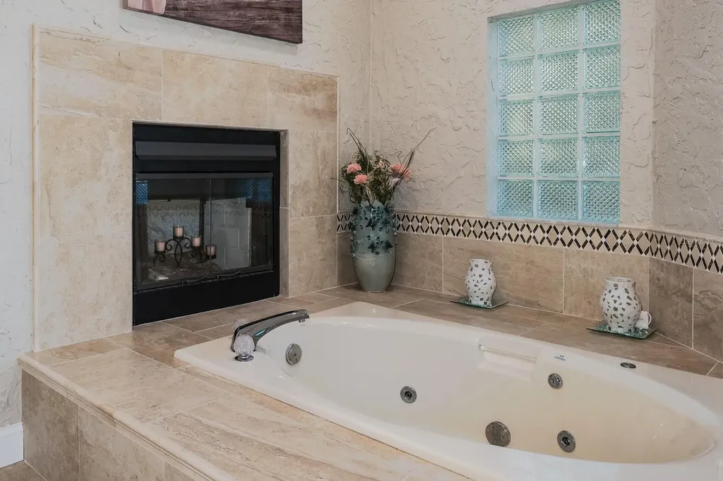 110 Deerpath Drive Oldsmar FL 34677