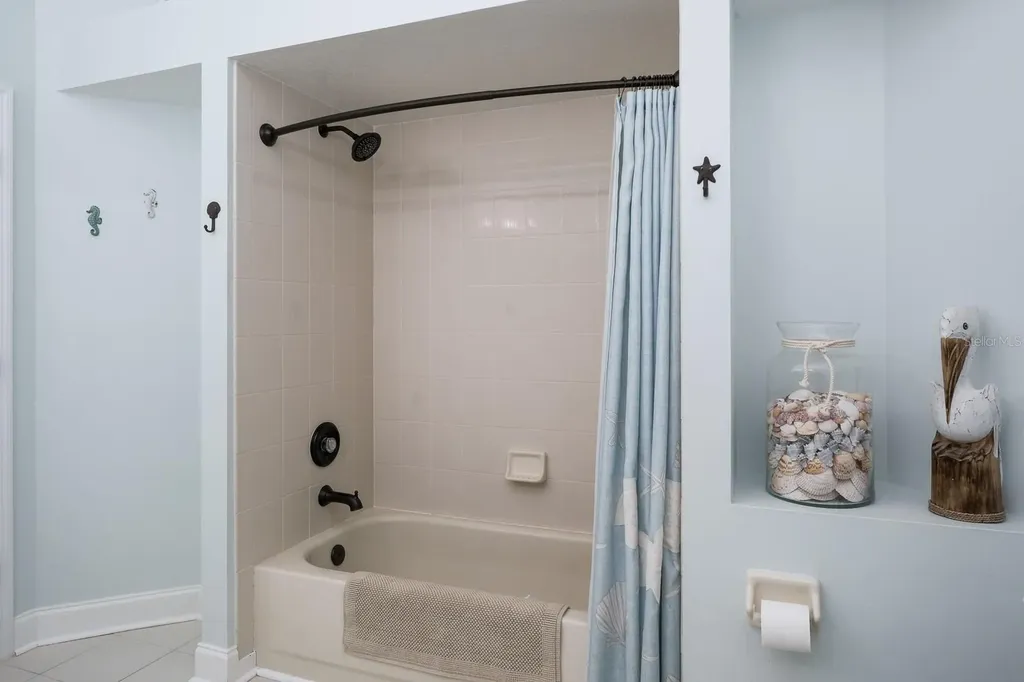 110 Deerpath Drive Oldsmar FL 34677
