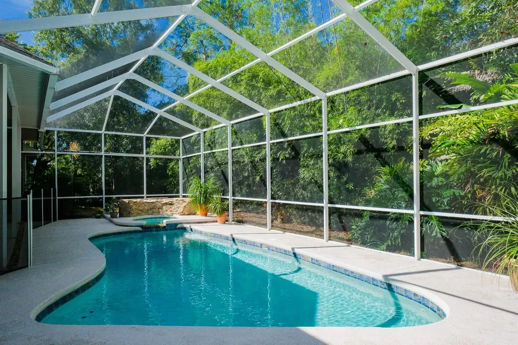 110 Deerpath Drive Oldsmar FL 34677