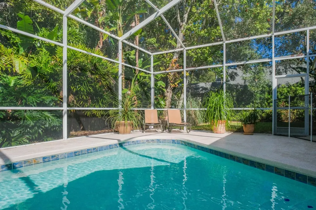110 Deerpath Drive Oldsmar FL 34677