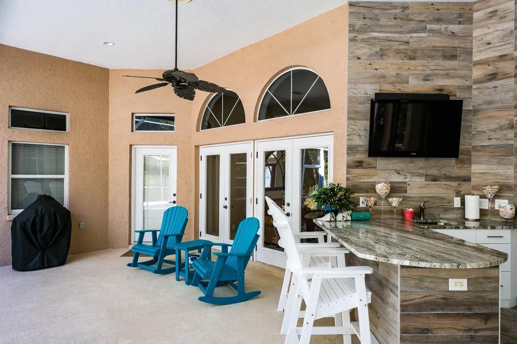 110 Deerpath Drive Oldsmar FL 34677