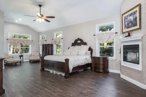 110 Deerpath Drive Oldsmar FL 34677