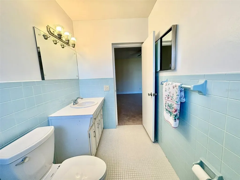 2040 World Parkway Boulevard Clearwater FL 33763