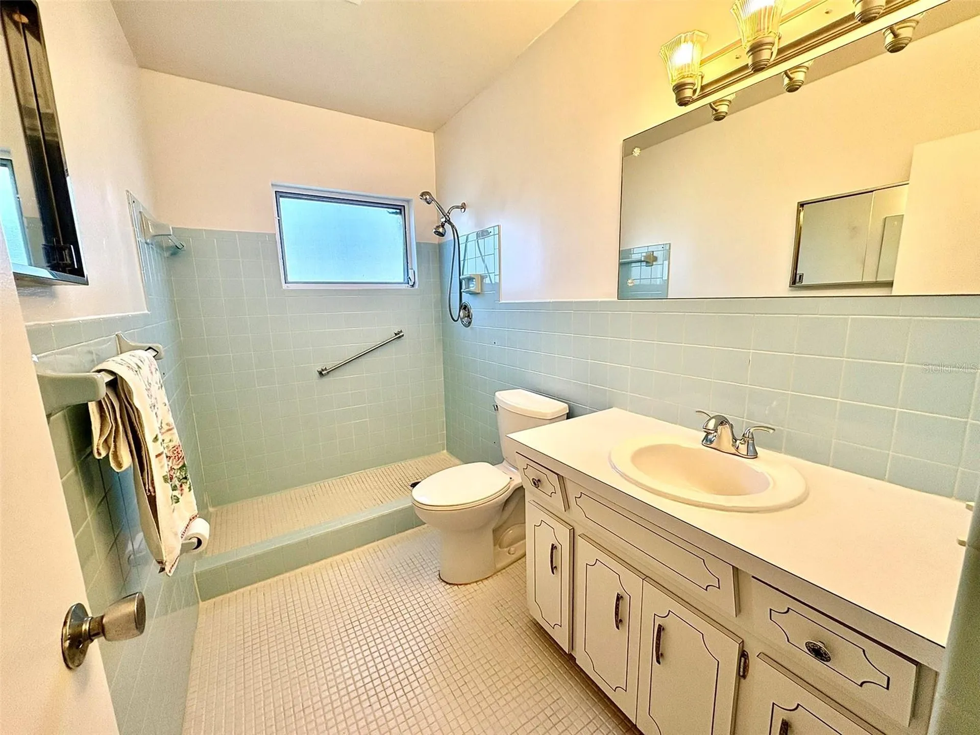 2040 World Parkway Boulevard Clearwater FL 33763