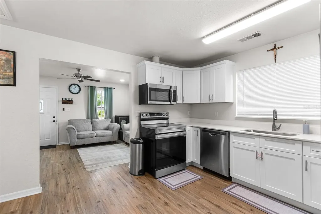 515 Walnut Street Auburndale FL 33823