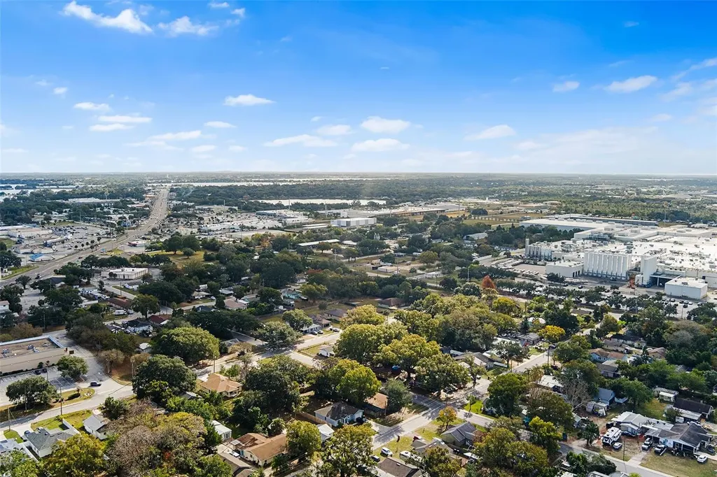 515 Walnut Street Auburndale FL 33823