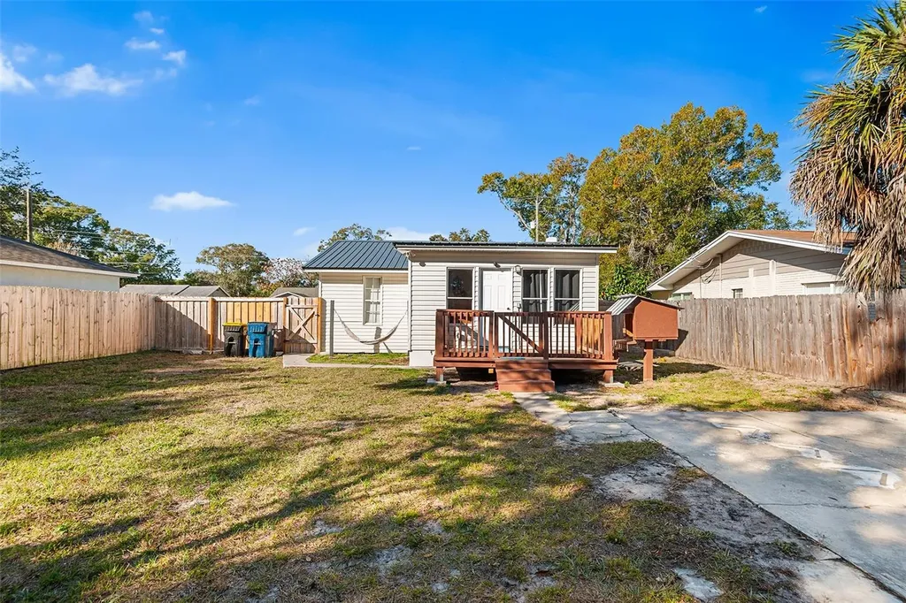 515 Walnut Street Auburndale FL 33823