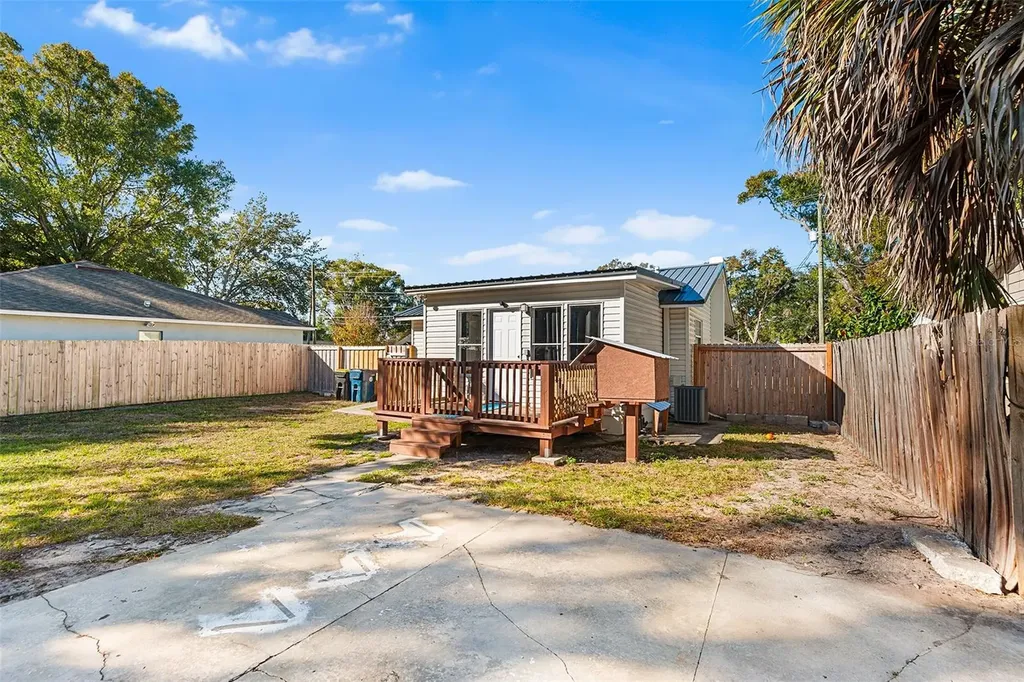 515 Walnut Street Auburndale FL 33823
