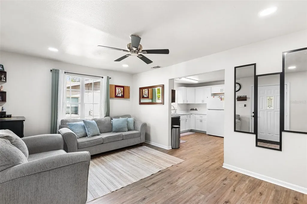 515 Walnut Street Auburndale FL 33823