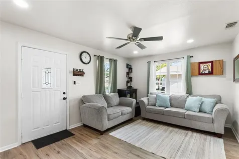 515 Walnut Street Auburndale FL 33823