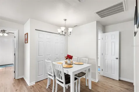 515 Walnut Street Auburndale FL 33823