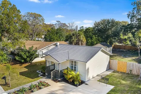 515 Walnut Street Auburndale FL 33823