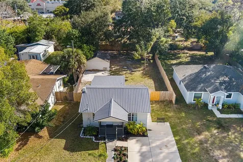 515 Walnut Street Auburndale FL 33823