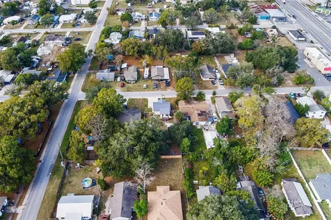 515 Walnut Street Auburndale FL 33823