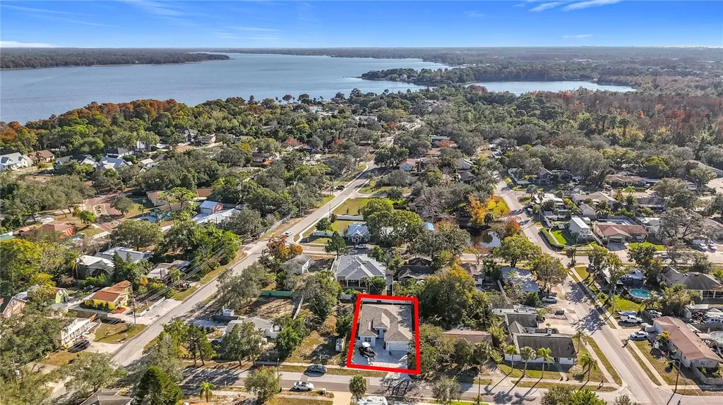 1306 E Lemon Street Tarpon Springs FL 34689