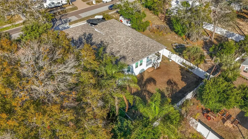 1306 E Lemon Street Tarpon Springs FL 34689