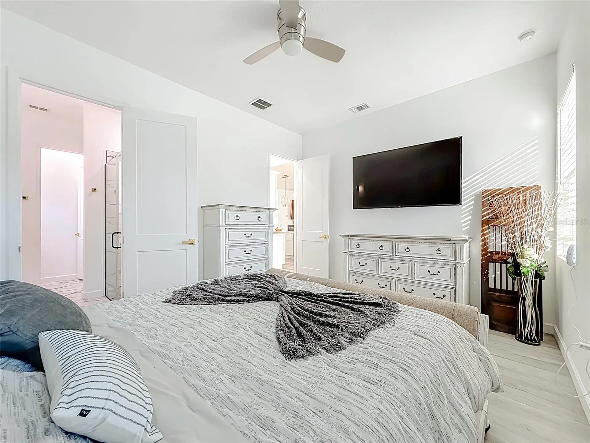 1306 E Lemon Street Tarpon Springs FL 34689