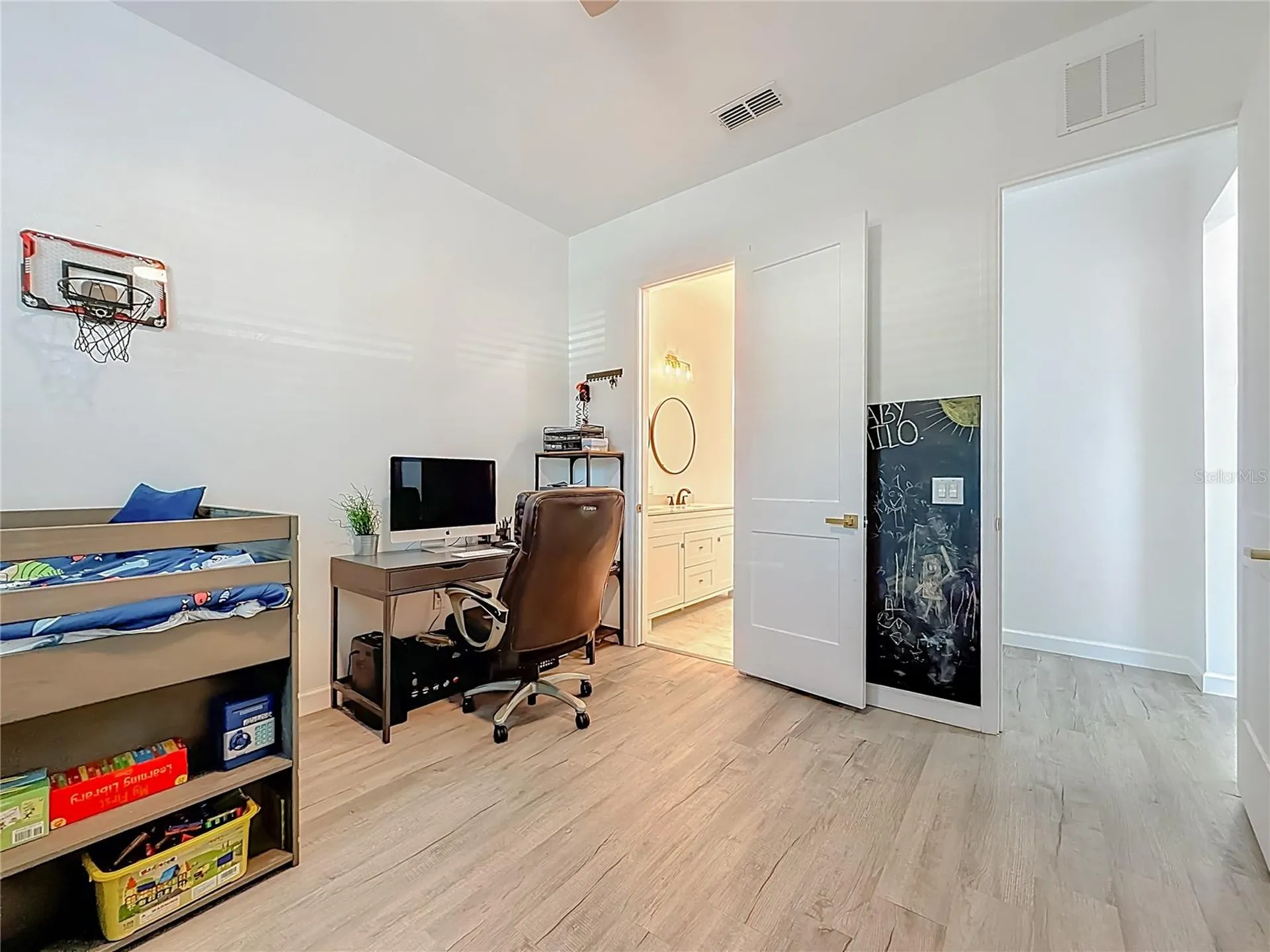 1306 E Lemon Street Tarpon Springs FL 34689