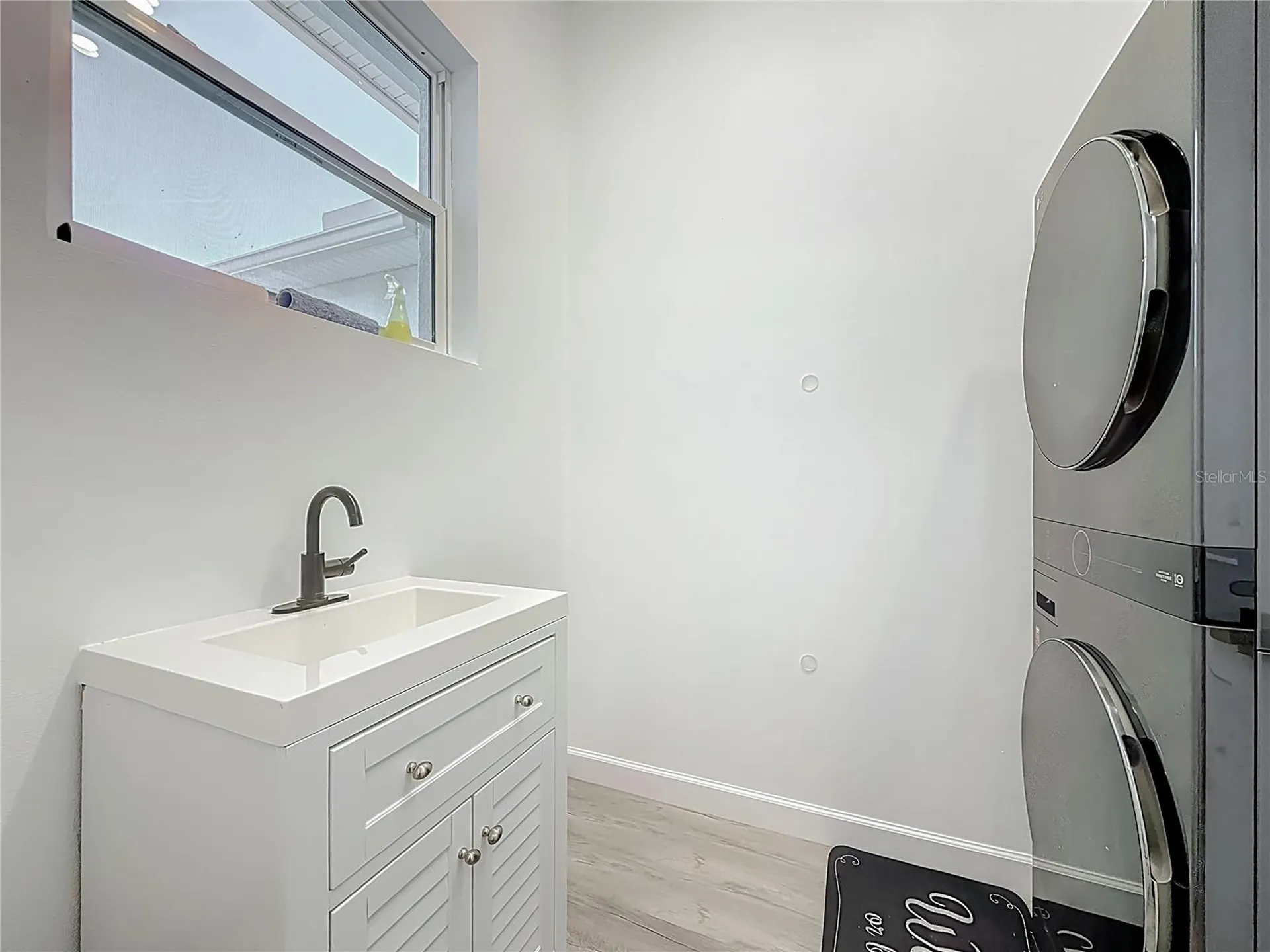 1306 E Lemon Street Tarpon Springs FL 34689