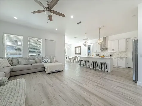 1306 E Lemon Street Tarpon Springs FL 34689