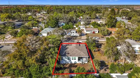 1306 E Lemon Street Tarpon Springs FL 34689