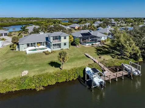 853 Hillcrest Drive Nokomis FL 34275