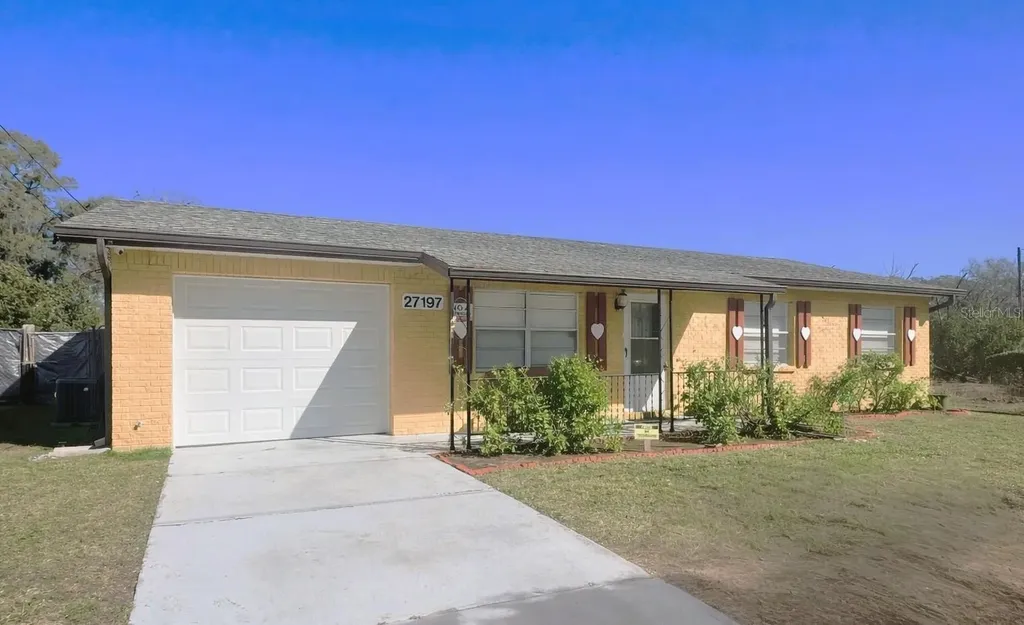 27197 Simona Avenue Brooksville FL 34602