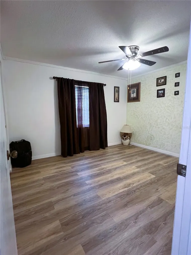 27197 Simona Avenue Brooksville FL 34602