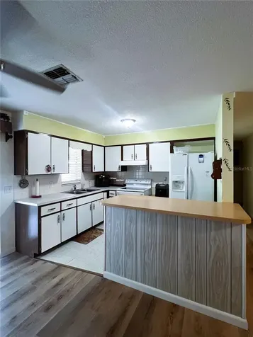 27197 Simona Avenue Brooksville FL 34602