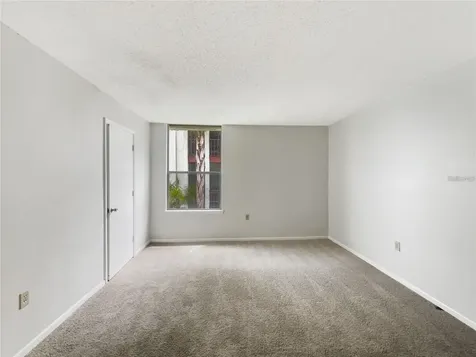 524 Orange Drive Altamonte Springs FL 32701