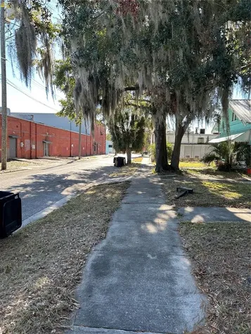108 NW 7th Street Gainesville FL 32601