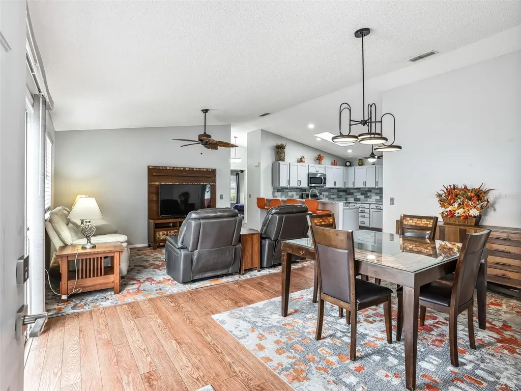 444 Hildalgo Drive The Villages FL 32159