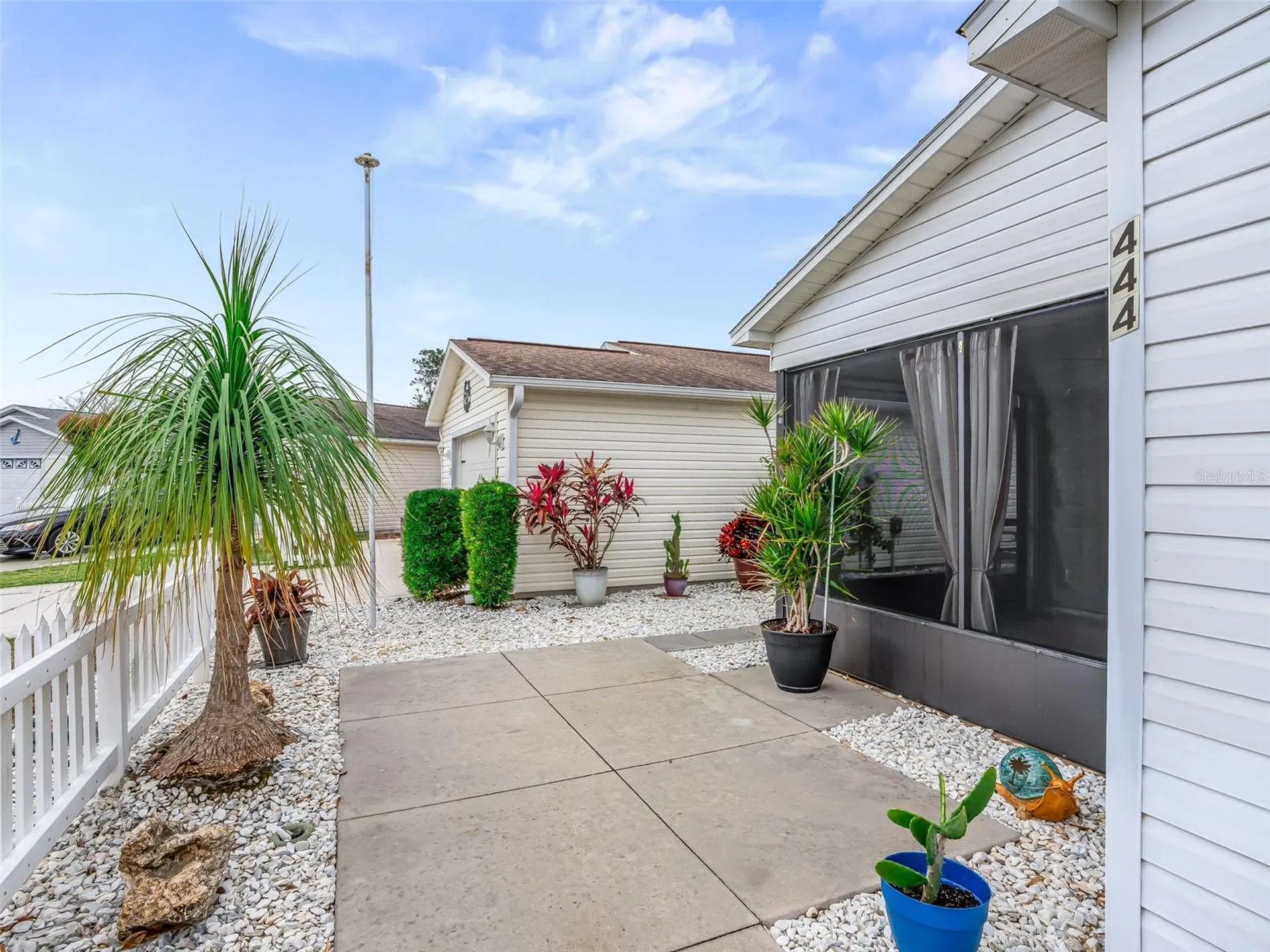 444 Hildalgo Drive The Villages FL 32159