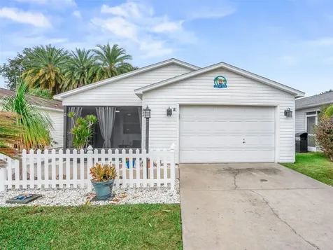 444 Hildalgo Drive The Villages FL 32159