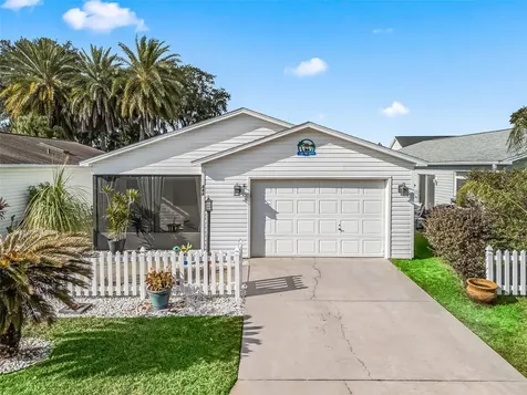 444 Hildalgo Drive The Villages FL 32159