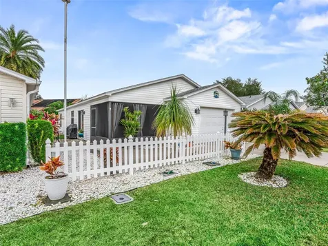 444 Hildalgo Drive The Villages FL 32159