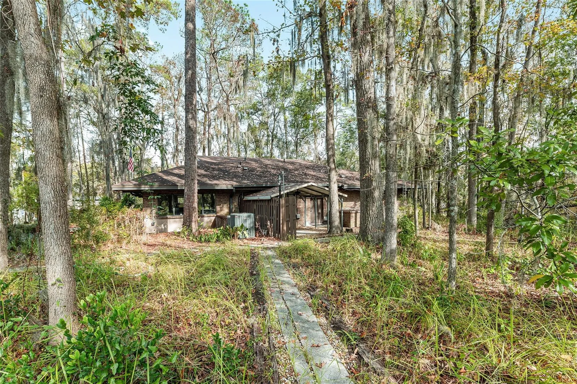 2750 SE 17th Street Ocala FL 34471