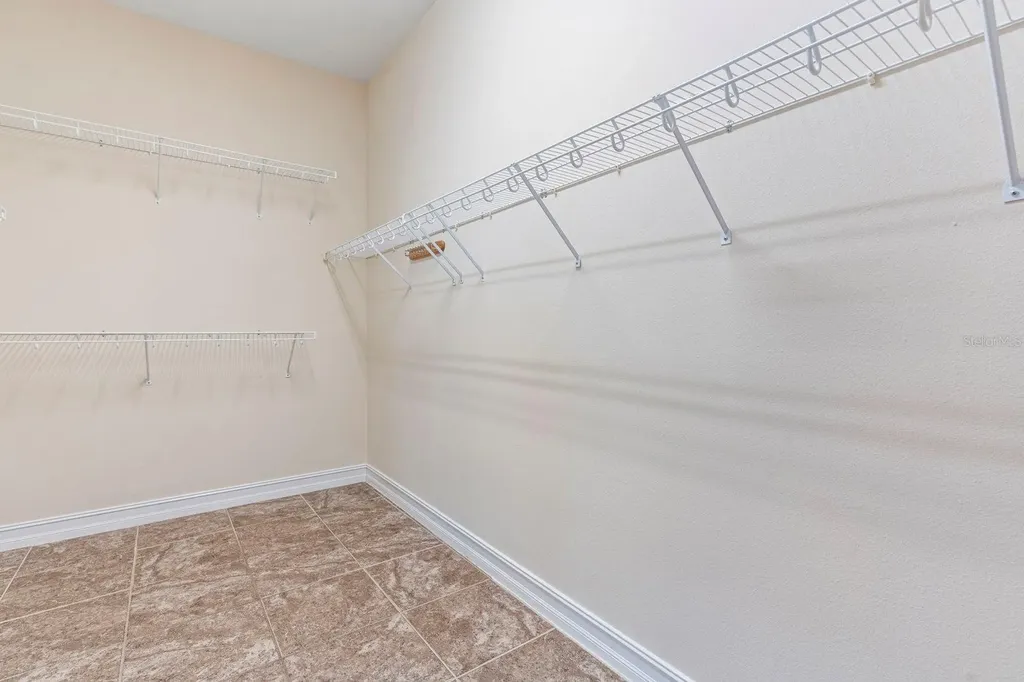 6809 Scenic Drive Apollo Beach FL 33572