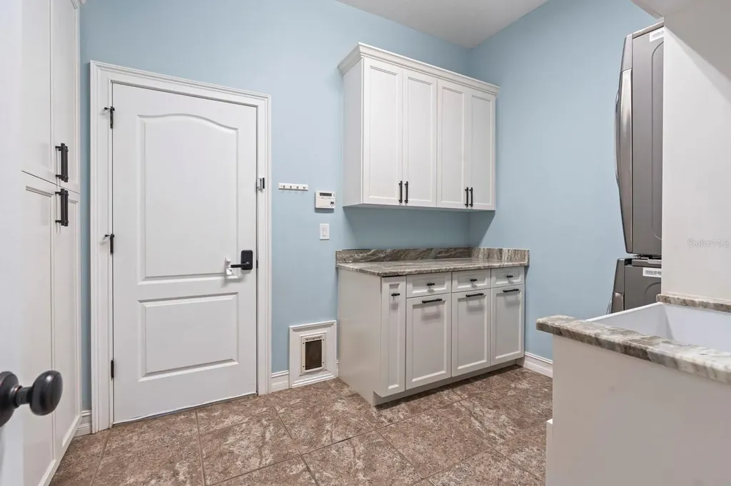 6809 Scenic Drive Apollo Beach FL 33572