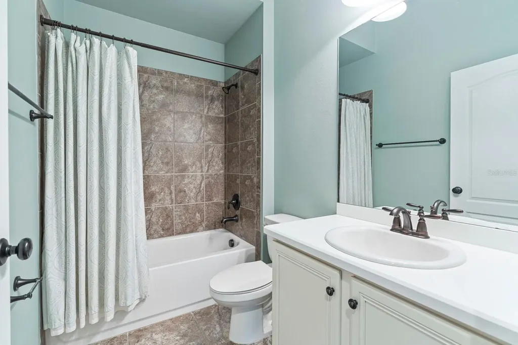 6809 Scenic Drive Apollo Beach FL 33572