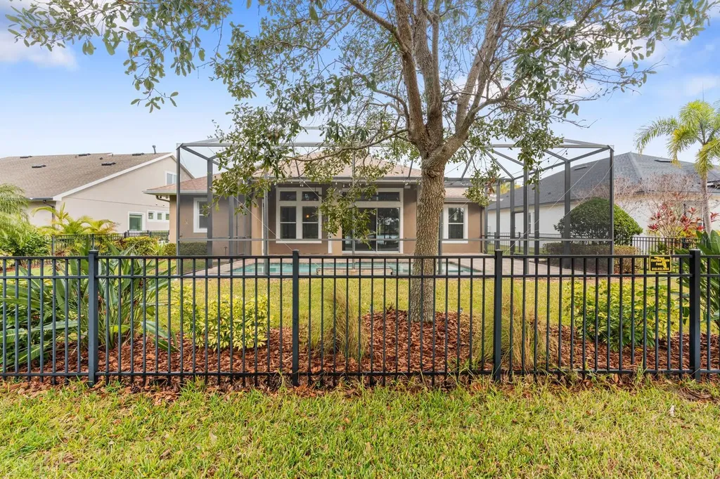 6809 Scenic Drive Apollo Beach FL 33572