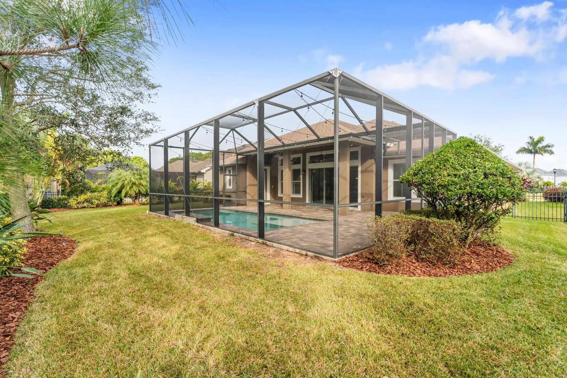 6809 Scenic Drive Apollo Beach FL 33572