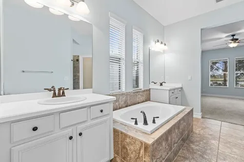 6809 Scenic Drive Apollo Beach FL 33572