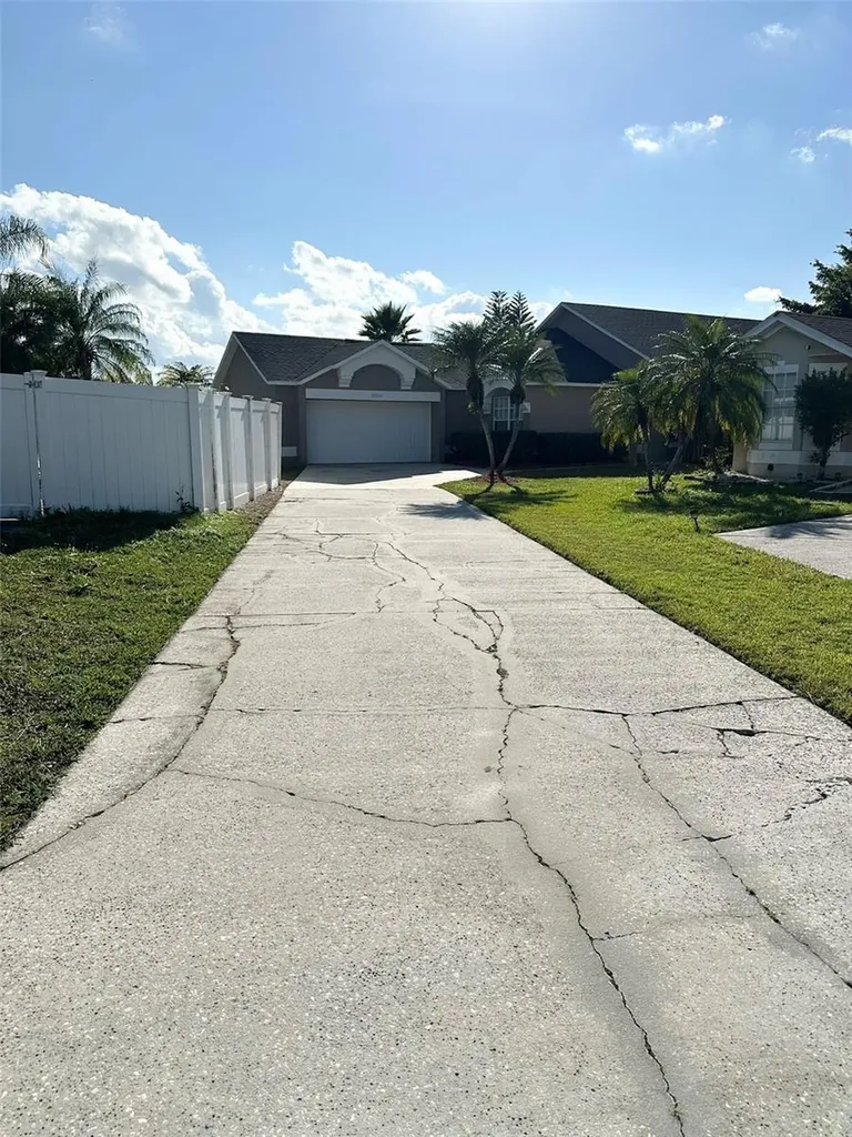 12553 Beacontree Way Orlando FL 32837