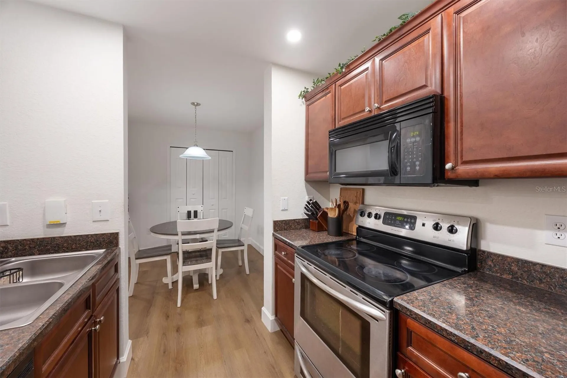 3705 SW 27th Street Gainesville FL 32608
