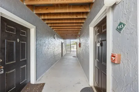 3705 SW 27th Street Gainesville FL 32608