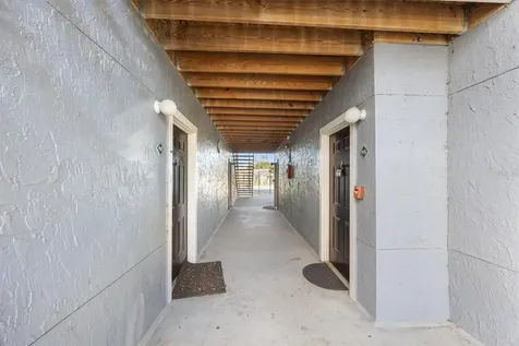 3705 SW 27th Street Gainesville FL 32608