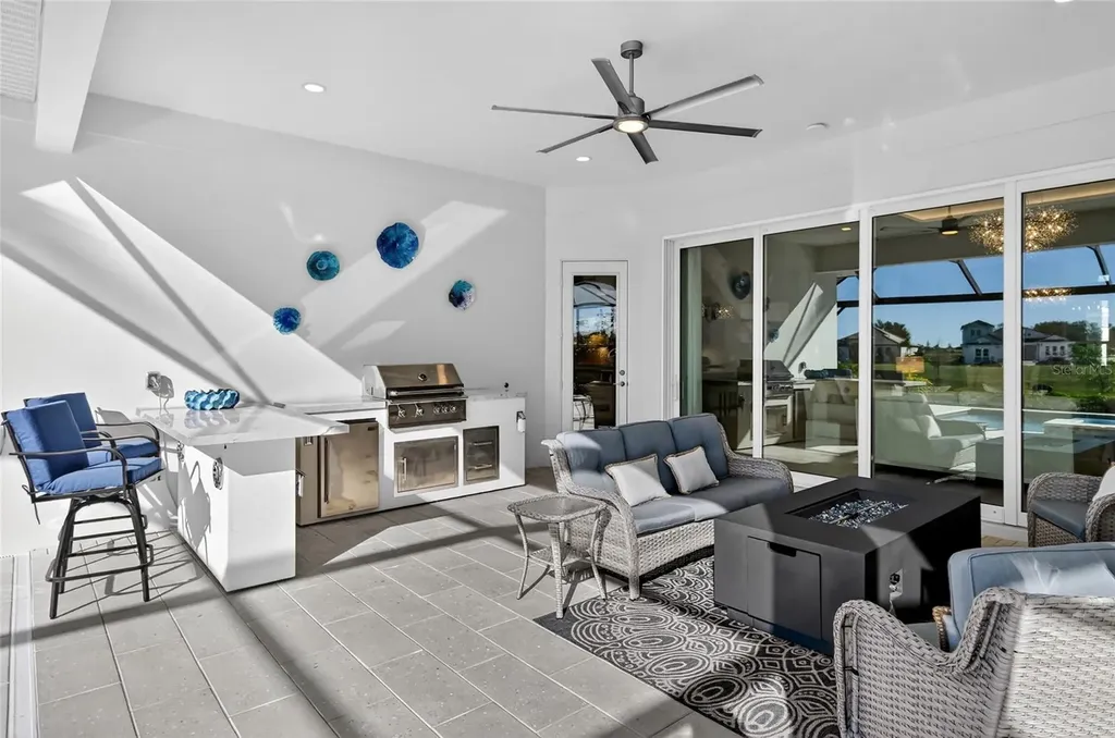 815 Blue Shell Loop Sarasota FL 34240