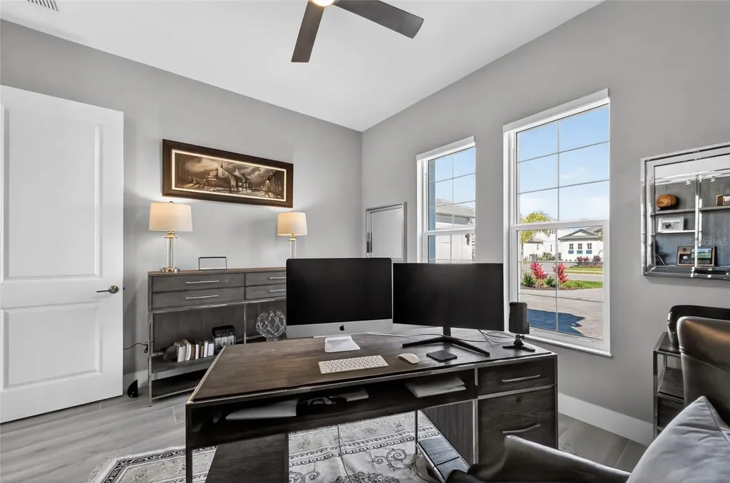 815 Blue Shell Loop Sarasota FL 34240